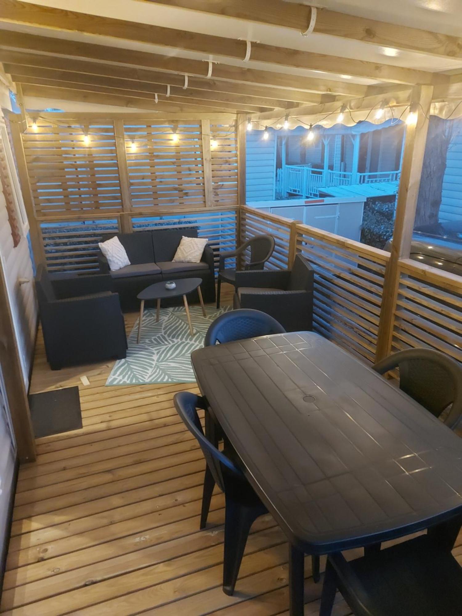 Mobilhome La Carabasse **** Виас Экстерьер фото